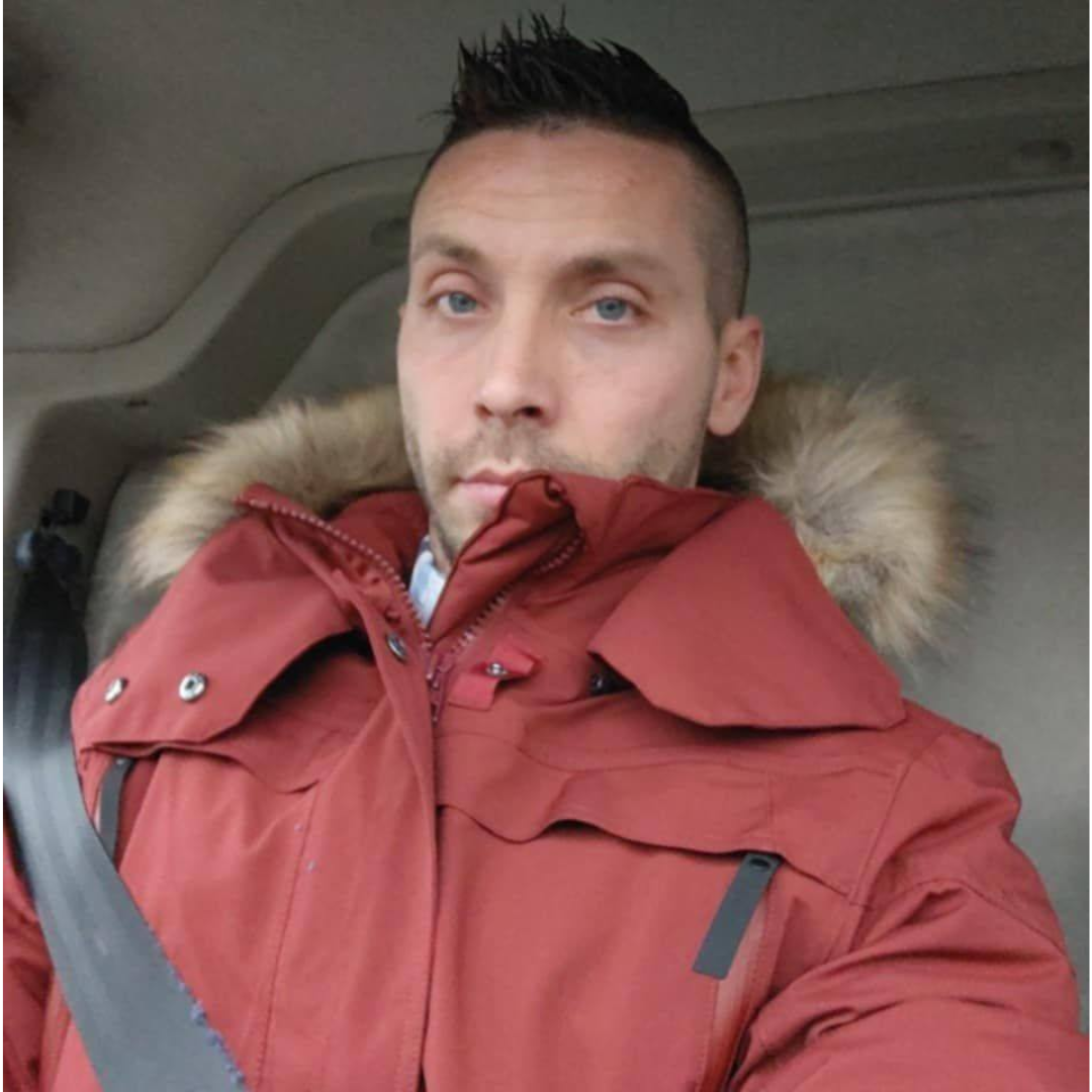 <em>Javier Álvarez</em>